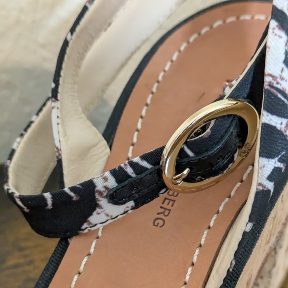 Diane Von Furstenberg Odelia Platform Sandals‎ Animal Print Crisscross 9.5M - Picture 12 of 13